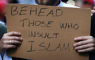 muslim_ban_on_insults_to_muhammad_riot