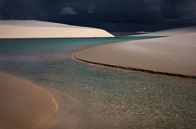 Beautiful Oasis in the Desert Seen On www.coolpicturegallery.us