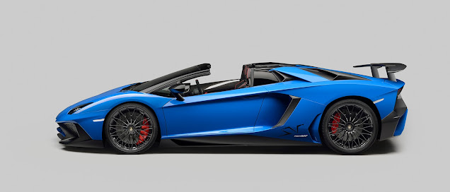 The Lamborghini Aventador LP 750-4 SuperVeloce Roadster - side view and roof off