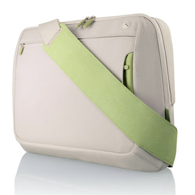 Laptop Bags  Cases on Cool Laptop Bags 2011