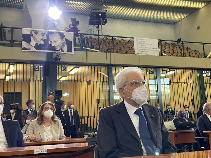 Mafia, Mattarella: "O si è contro o si è complici"