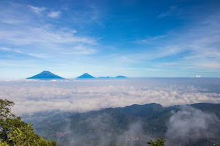 gunung telomoyo