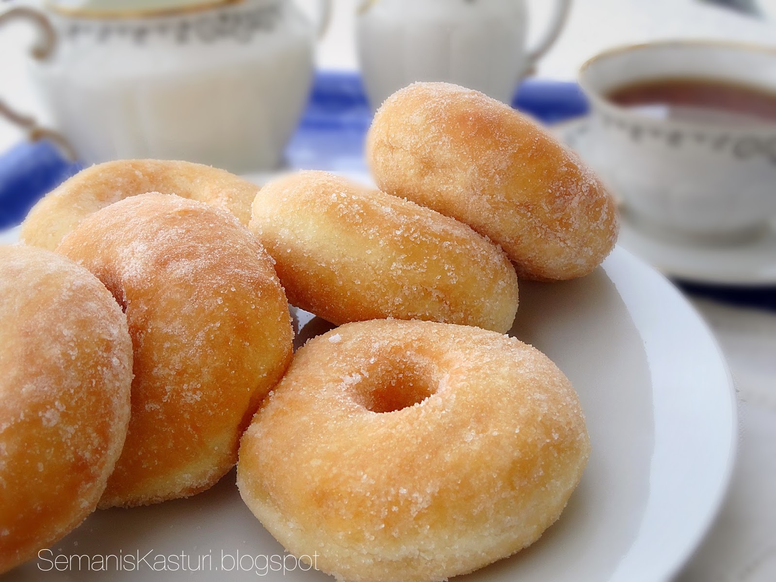 DONUT KENTANG YANG SANGAT LEMBUT DAN GEBU ~ Swesia's 