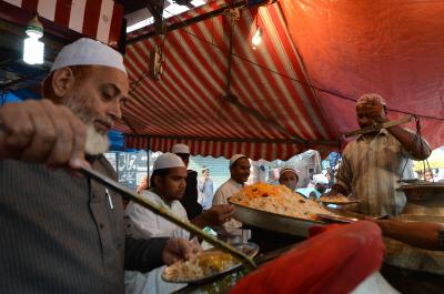 Photos: Eid-al-Adha / Eid-uz-Zuha / Bakrid Festival 