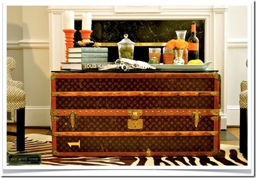 vuitton trunk.001