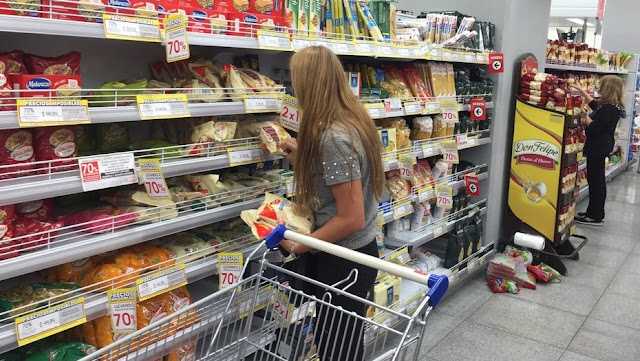 Llegan los aumentos de precios pre electorales a las góndolas de los supermercados
