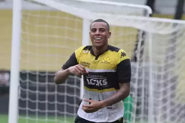 Jogador Gustavo Henrique natural de Registro-SP é o novo Atacante do Corinthians