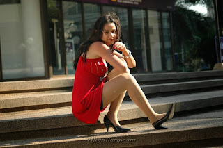 Nisha Kothari Hot