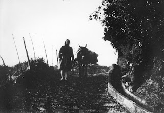 Ακοβίτικη καθημερινότητα έτος 1980. 