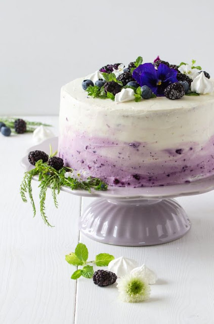 Fabulous Flavours and Easy Cake Decorating Ideas With Fruit