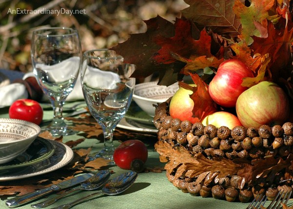 An Extraordinary Day Thanksgiving Table Setting-Treasure Hunt Thursday- From My Front Porch To Yours