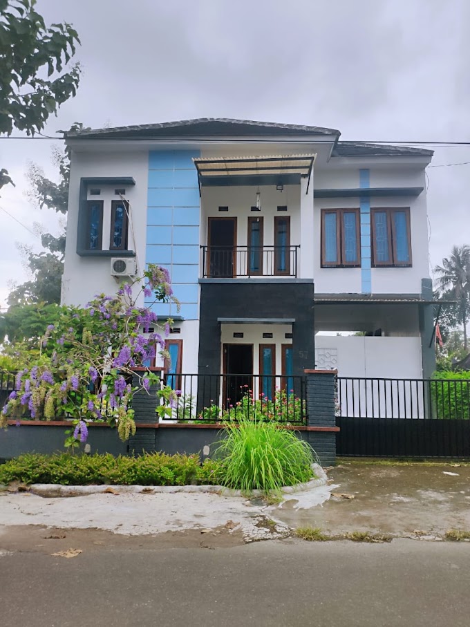 Rumah Murah Mewah Luxury Furnish Tanah Luas Pinggir Jalan di Jl. Kaliurang Km. 10