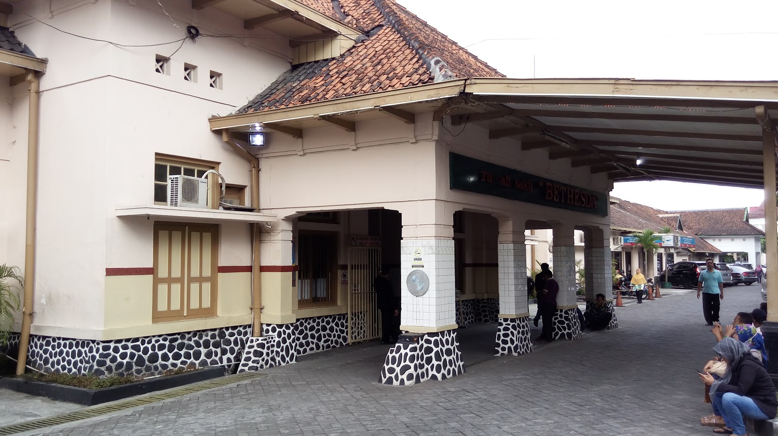 Rumah Sakit Bethesda Yogyakarta ~ Kekunaan