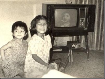 3 Bipasha Basu childhood pictures 051009