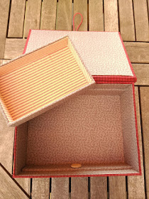 caja, boite, box, cartonnage, bordado, embroidery, broderie, punto cruz, cross stitch, point croix