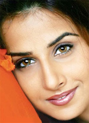 Vidya Balan Photos, Images, hot Pics,Wallpapers