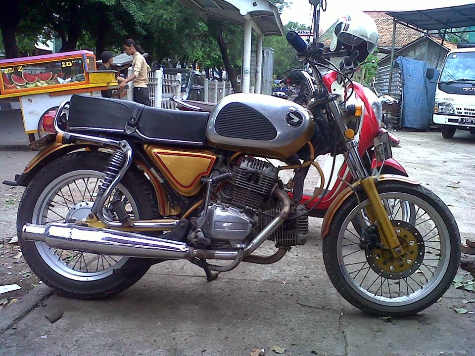  MOTOR  BEKAS  HONDA CB TWIN JADUL BEKASI  LAPAK MOBIL 