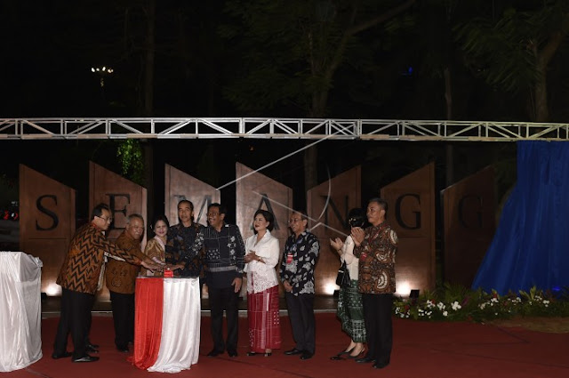 Jokowi Resmikan Simpang Susun Semanggi Ahok Dibanjiri Pujian