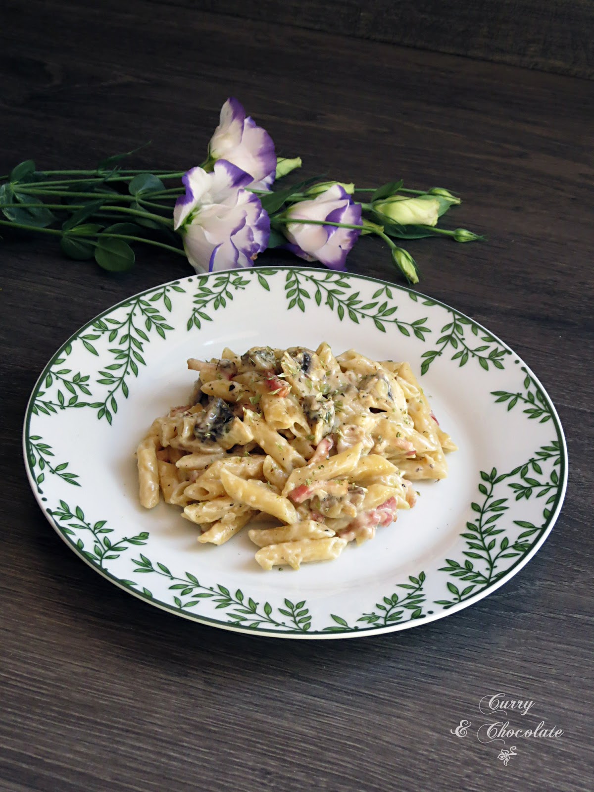 Macarrones con champiñones y panceta  – Bacon and mushroom pasta