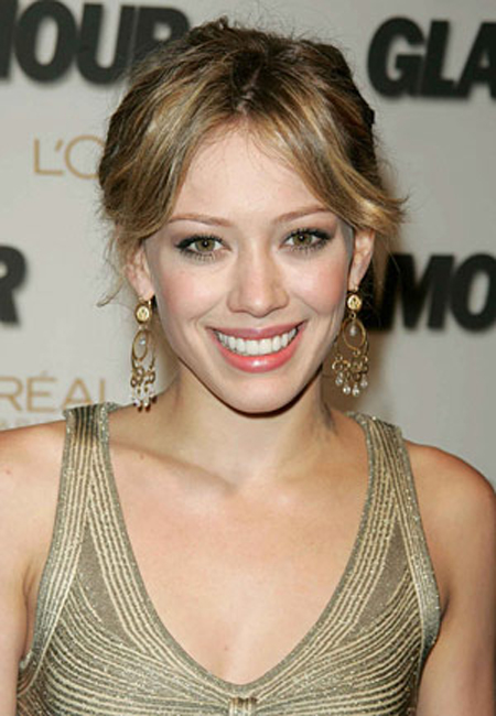 Hilary Duff with Simple Style Hairstyle