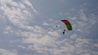 Skydive Hokkaid　Aerial sightseeing on a parachute