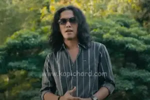 lirik dan chord aroma cinta