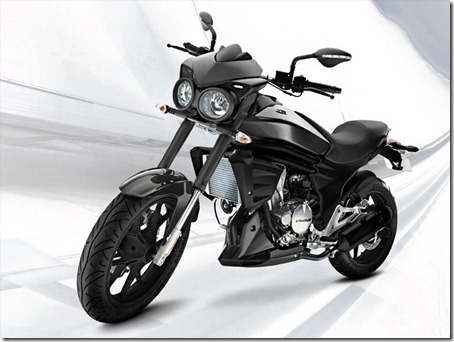 2011-Mahindra-Mojo-300