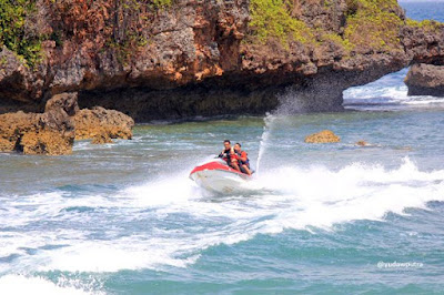 Pantai Indrayanti: Dari Gunungkidul yang Tersohor ke 12 Negara