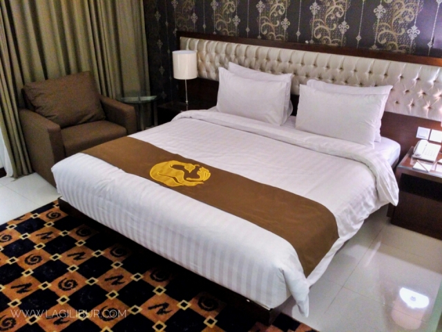 Deluxe Room Gets Hotel  Semarang