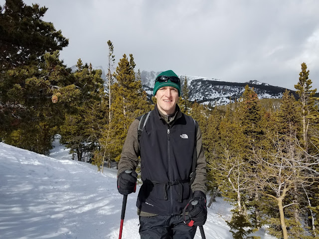 Snowshoeing in Rocky Mountain