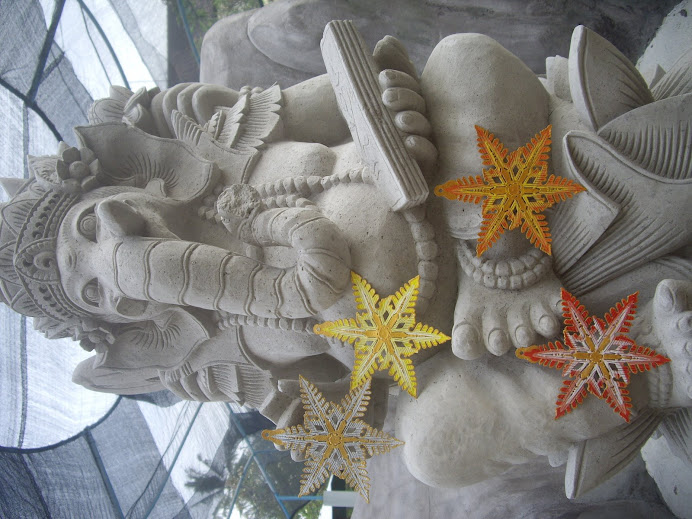 SNOWFLAKE-STAR--COLORFULLY DESIGNED AND BRILLIANTLY HAND PAINTED  IN BALI, WAYANG-KULIT STYLE