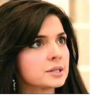 Mahnoor baloch angry pose