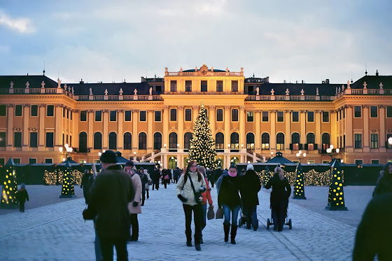 Weinachtsmarkt am Schloss Schönbrunn