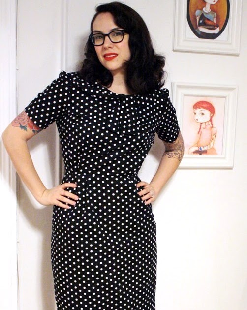 Is My Girdle Making Me Dumb? - Gertie's New Blog for Better Sewing
