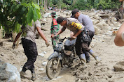 Banjir Bandang di Poso, Polda Sulteng Turunkan 1 SSK Bantu Masyarakat Terdampak