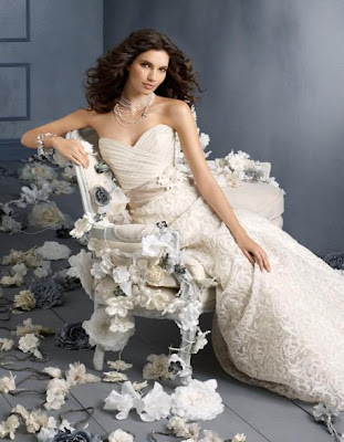 Show Us Your Life WEDDING DRESSES