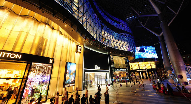 Top 5 Shopping Malls in Singapore