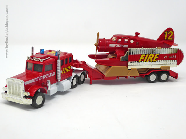 MATCHBOX - Super Kings - Peterbilt Fire Spotter Plane Transporter  K-134 Made in Macao- 1986 (Lesney England)