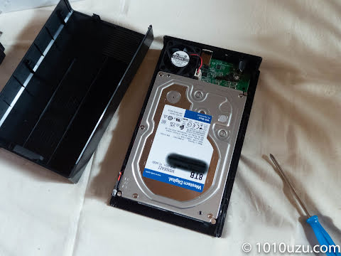 WD Blue 8TB を外付け HDD ケースに入れる