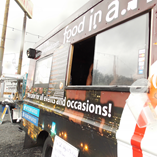 Not all solo travelers freeze when entering a eatery Food Trucks: Solo Travelers postulate no reservation