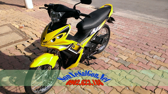 Sơn xe Exciter 2010 màu vàng đen zin