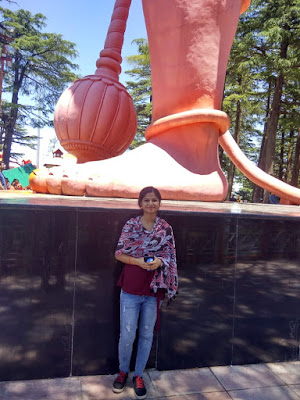 Pause the Moment- I am in Shimla, The Queen of Hills.