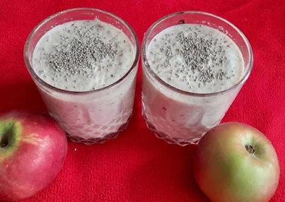 Chia Seeds and Apple Smoothie