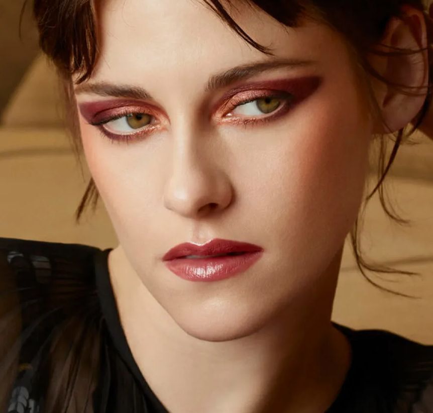 Sneak Peek! CHANEL Fall-Winter 2022 Makeup Collection 