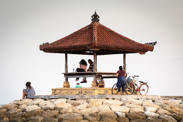 Pagoda Lungomare e spiaggia di Sanur, Bali