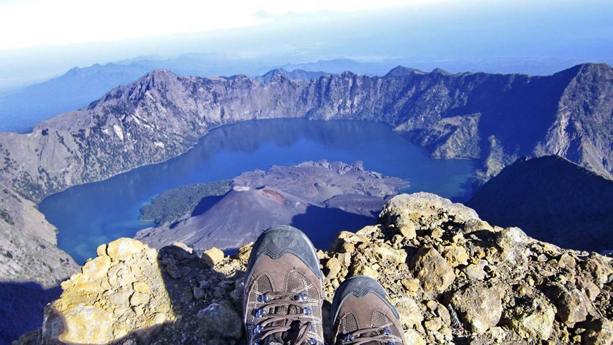 Puncak gunung Rinjani