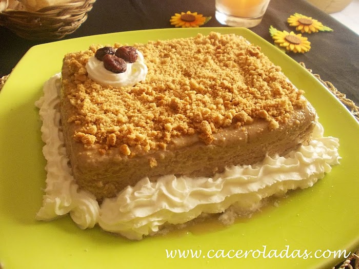 Flan de café con crujiente de galletas (microondas)