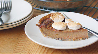 http://www.tablespoon.com/recipes/sweet-potato-pie-with-a-cinnamon-roll-crust/a0781ce0-7603-44eb-98d1-2580edeccb1c