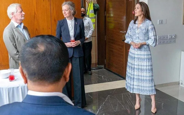 Crown Princess Mary wore a new flower patterns silk midi dress from Beulah London. Bangladesh's Prime Minister Sheikh Hasina