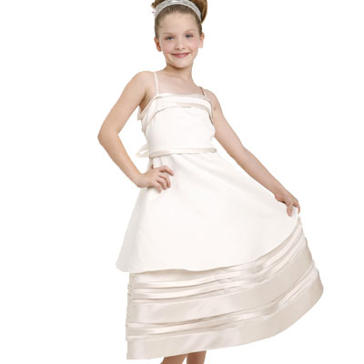 Flower Girl Dress by Sophias Style 